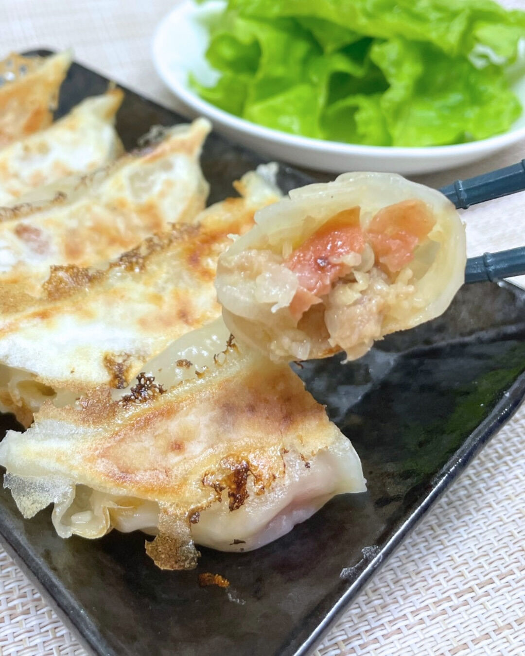🌸夏季限定！うめぎょうざ販売中🌸